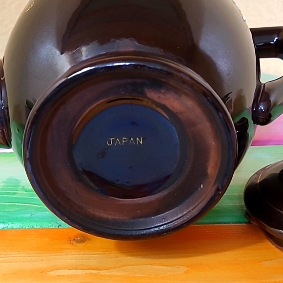 Vintage Japanese Redware Teapot + trinket box - Picture 8 of 11